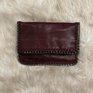 Chain Detail Clutch